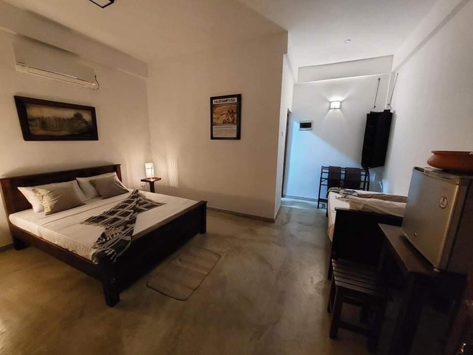 אנוראדפורה Kingcity Resort מראה חיצוני תמונה