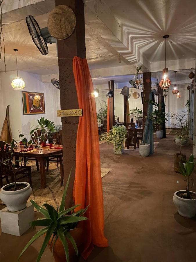 אנוראדפורה Kingcity Resort מראה חיצוני תמונה