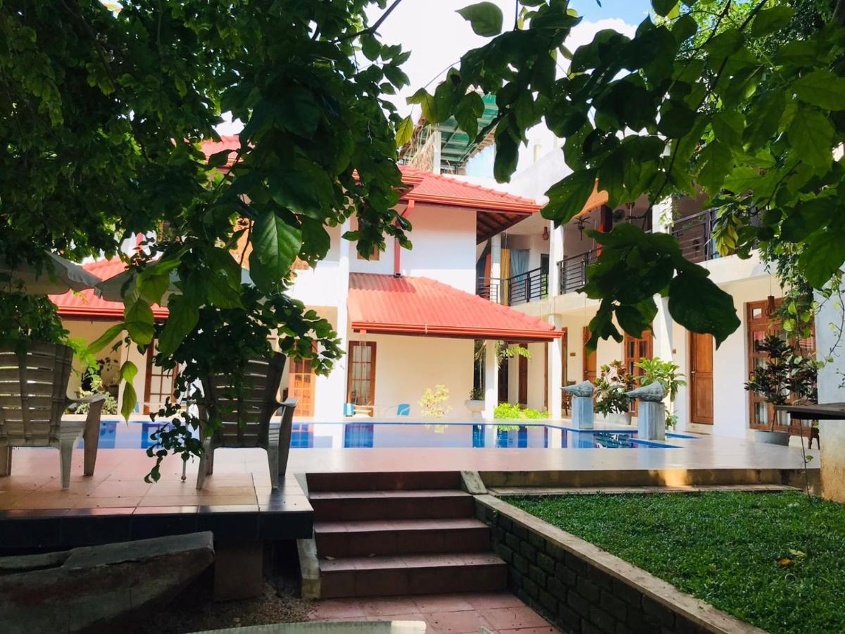 אנוראדפורה Kingcity Resort מראה חיצוני תמונה