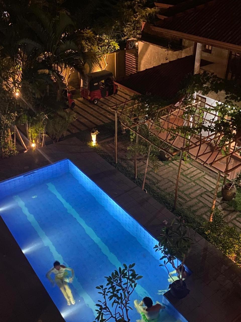 אנוראדפורה Kingcity Resort מראה חיצוני תמונה