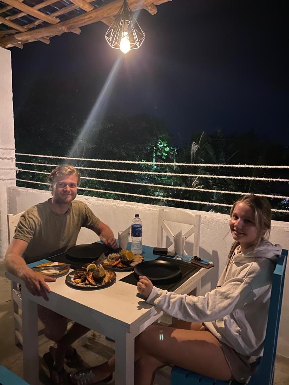 אנוראדפורה Kingcity Resort מראה חיצוני תמונה