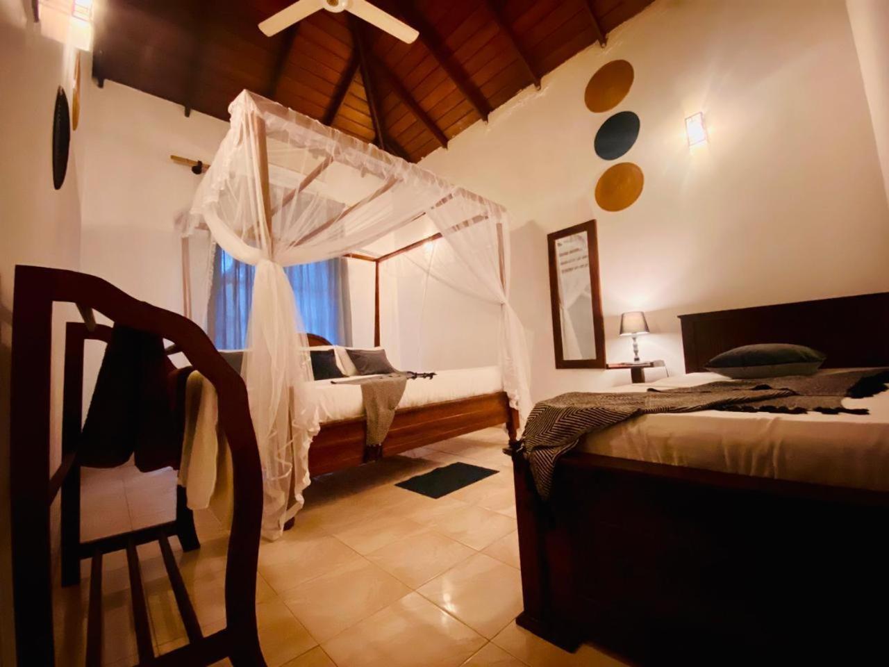 אנוראדפורה Kingcity Resort מראה חיצוני תמונה