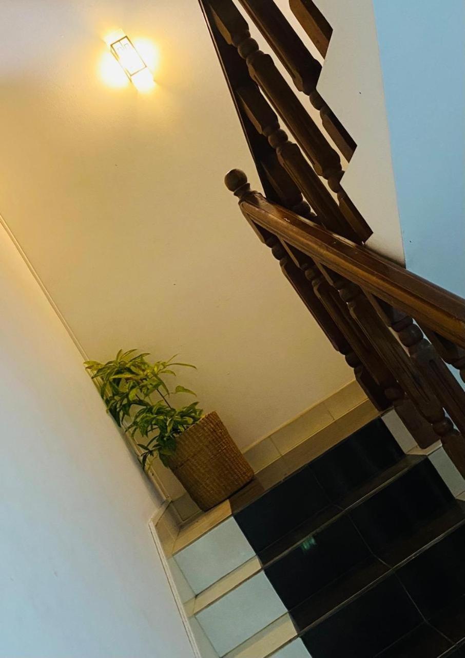 אנוראדפורה Kingcity Resort מראה חיצוני תמונה